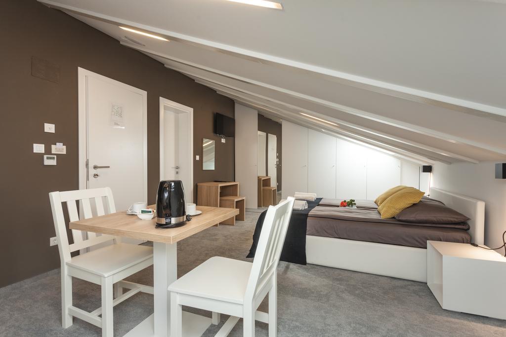 Villa Castrum Rovinj Exterior photo
